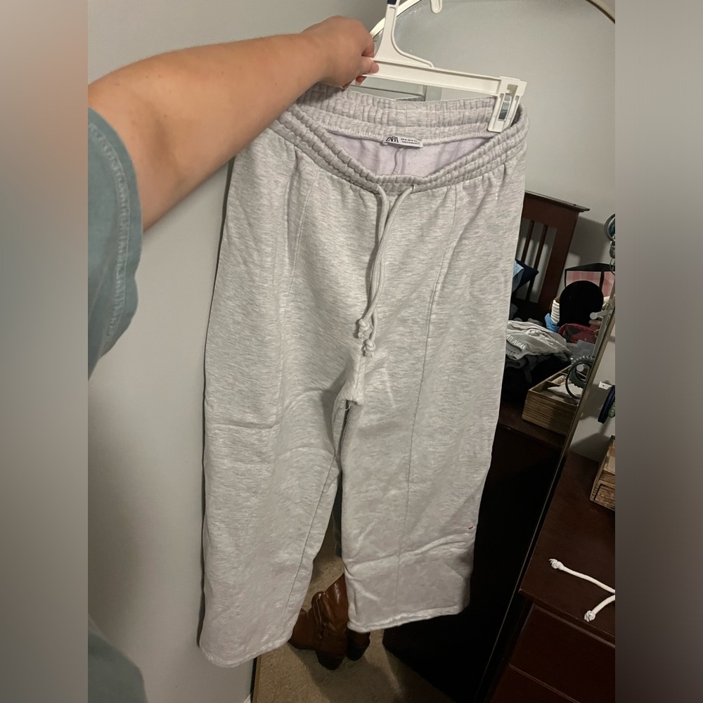 Zara Sweatpants
